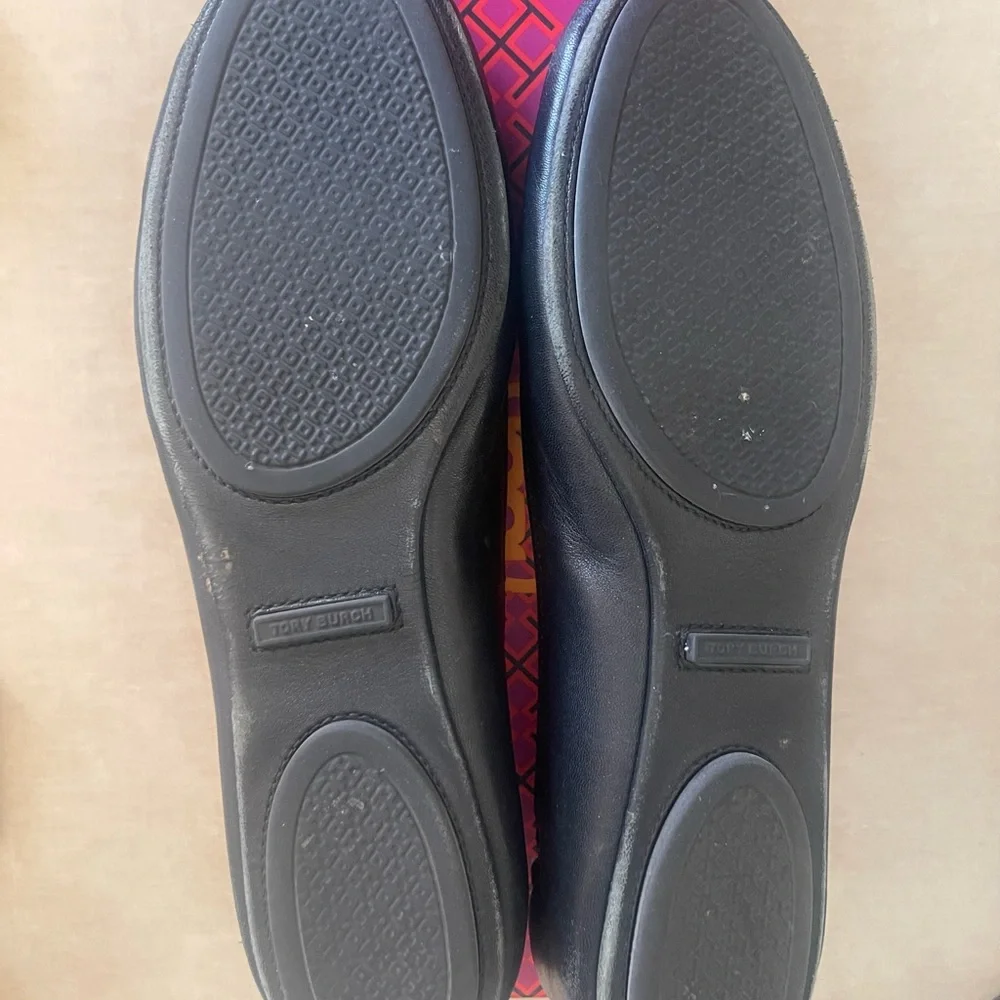 Tory Burch ballet shoes - Picture 2 of 3